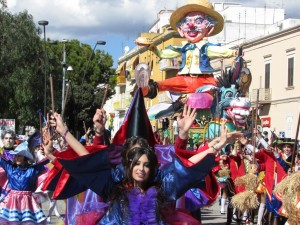 Manfredonia - Sfilata di carri e gruppi mascherati @ Manfredonia | Puglia | Italia